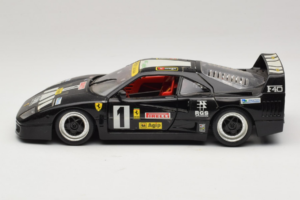 Ferrari F40 Pirelli Agip #1 Czarny Bburago 1:18 3332-B1 Metal — zdjęcie 4 z 8
