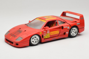 Ferrari F40 Pirelli BBS Czerwony Bburago 1:18 3032-P4 Metal