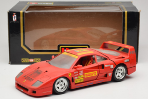 Ferrari F40 Pirelli BBS Czerwony Bburago 1:18 3032-P4 Metal — zdjęcie 8 z 8