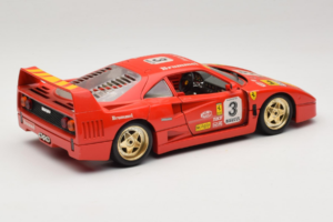 Ferrari F40 #3 Pirelli Czerwony 1987 Bburago 1:18 3332-P4 Metal — zdjęcie 3 z 8
