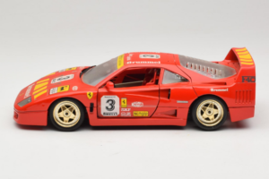 Ferrari F40 #3 Pirelli Czerwony 1987 Bburago 1:18 3332-P4 Metal — zdjęcie 4 z 8