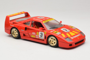 Ferrari F40 #3 Pirelli Czerwony 1987 Bburago 1:18 3332-P4 Metal — zdjęcie 6 z 8