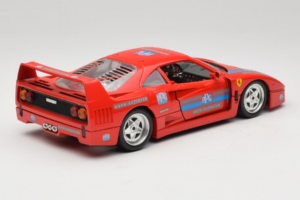 Ferrari F40 PPG Auto Refinish Czerwony Bburago 1:18 3332-P1 Metal — zdjęcie 3 z 8