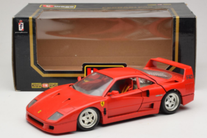 Ferrari F40 Czerwony Diamond Edition Bburago 1:18 3022-P1 Metal — zdjęcie 8 z 8