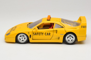 Ferrari F40 Safety Car Żółty Bburago 1:18 3032-Y2 Metal — zdjęcie 4 z 8