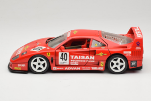 Ferrari F40 #40 T. Ohta / A. Reid Taisan Czerwony 1987 Bburago 1:18 3022-T1 Metal — zdjęcie 4 z 8
