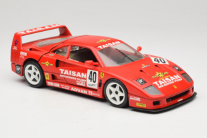Ferrari F40 #40 T. Ohta / A. Reid Taisan Czerwony 1987 Bburago 1:18 3022-T1 Metal — zdjęcie 6 z 8