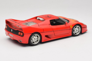 Ferrari F50 Braccio & Gotz M. Schumacher Edycja z Autografem Bburago 1:18 MS Metal — zdjęcie 3 z 8