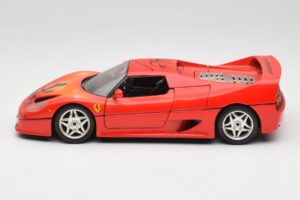 Ferrari F50 Braccio & Gotz M. Schumacher Edycja z Autografem Bburago 1:18 MS Metal — zdjęcie 4 z 8