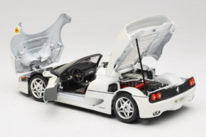 Ferrari F50 Cabrio Biały Bburago 1:18 3352-W1 Metal — zdjęcie 5 z 8