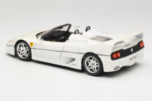 Ferrari F50 Cabrio Biały Bburago 1:18 3352-W1 Metal — zdjęcie 7 z 8
