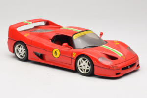 Ferrari F50 Coupe #6 Czerwony z Flagą Włoską Bburago 1:18 3382-P1 Metal — zdjęcie 6 z 8