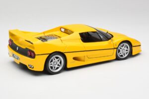 Ferrari F50 Giallo Modena Maisto 1:18 F50001 Metal — zdjęcie 3 z 8