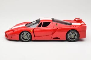 Ferrari FXX Czerwony Hot Wheels 1:18 310801 Metal — zdjęcie 4 z 8