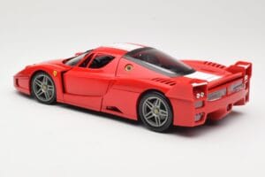 Ferrari FXX Czerwony Hot Wheels 1:18 310801 Metal — zdjęcie 7 z 8
