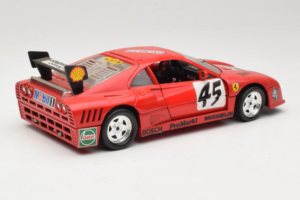 Ferrari 288 GTO Evoluzione #45 Czerwony Revell 1:18 48820 Metal — zdjęcie 3 z 8