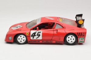 Ferrari 288 GTO Evoluzione #45 Czerwony Revell 1:18 48820 Metal — zdjęcie 4 z 8