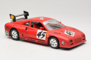 Ferrari 288 GTO Evoluzione #45 Czerwony Revell 1:18 48820 Metal — zdjęcie 6 z 8