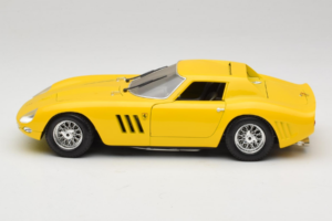 Ferrari 250 GTO Żółty Guiloy 1:18 67525 Metal — zdjęcie 4 z 8
