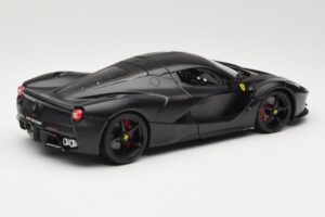 Ferrari LaFerrari F150 Matte Black Bburago 1:18 18-16901BK Metal — zdjęcie 3 z 8