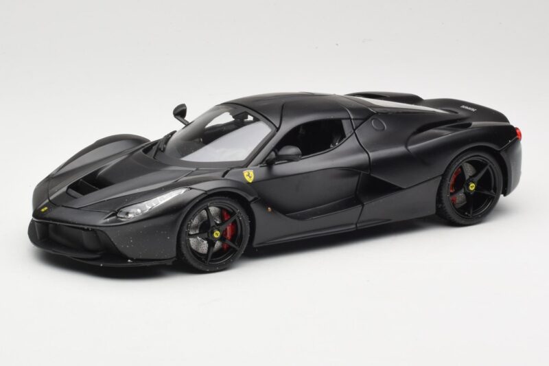 Ferrari LaFerrari F150 Matte Black Bburago 1:18 18-16901BK Metal