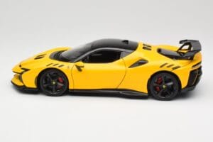 Ferrari SF90 XX Stradale Giallo Modena Bburago 1:18 18-16020Y Metal — zdjęcie 4 z 8