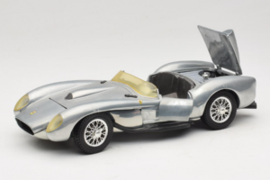 Ferrari Testa Rossa Chrome Silver Hot Wheels 1:18 25737 Metal — zdjęcie 2 z 8