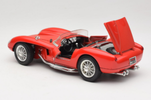 Ferrari 250 Testa Rossa Czerwony Bburago 1:18 3007-P2 Metal — zdjęcie 5 z 8