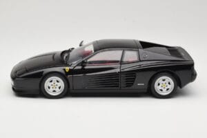 Ferrari Testarossa Czarny Kyosho 1:18 08425BK Metal — zdjęcie 4 z 8