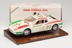 Ferrari Testarossa Italia 90 Biały Bburago 1:18 3059-W1 Metal — zdjęcie 8 z 8