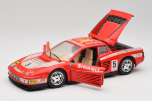 Ferrari Testarossa Brummel #5 Czerwony 1984 Bburago 1:18 3004-P1 Metal — zdjęcie 2 z 8