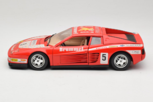 Ferrari Testarossa Brummel #5 Czerwony 1984 Bburago 1:18 3004-P1 Metal — zdjęcie 4 z 8