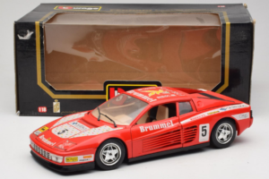 Ferrari Testarossa Brummel #5 Czerwony 1984 Bburago 1:18 3004-P1 Metal — zdjęcie 8 z 8