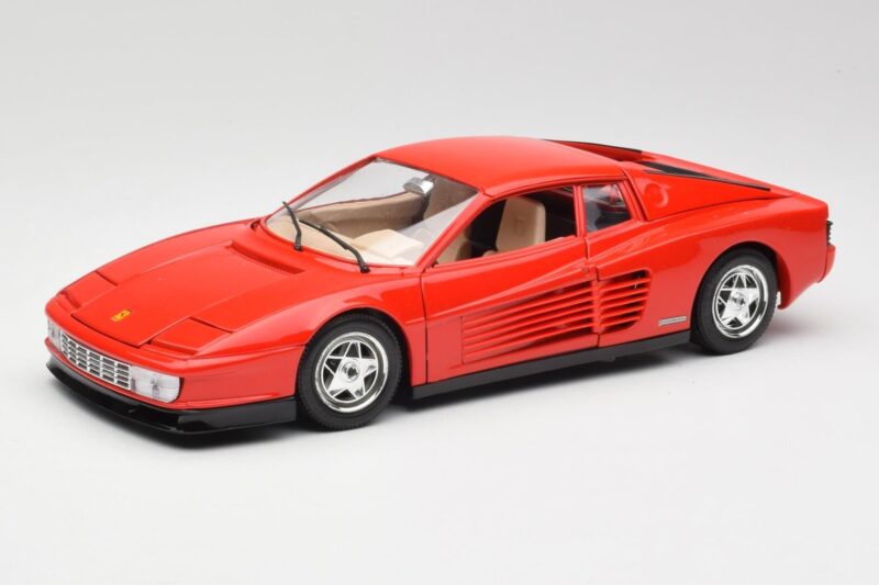 Ferrari Testarossa Czerwony Bburago 1:18 3019 Metal