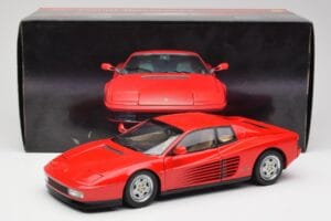 Ferrari Testarossa Czerwony Kyosho 1:18 08422R Metal — zdjęcie 8 z 8