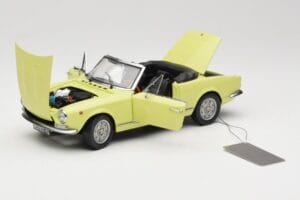 Fiat 124 Spider BS1 Żółty Sun Star 1:18 4921 Metal — zdjęcie 2 z 8
