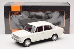 Fiat 124 Biały IXO 1:18 18CMC205OP Metal — zdjęcie 8 z 8