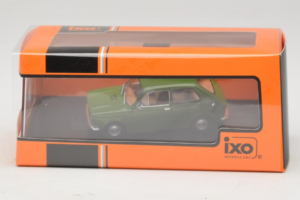 Fiat 127 Zielony IXO 1:43 CLC607N Metal — zdjęcie 4 z 4