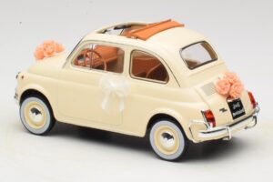 Fiat 500 L Kość Słoniowa Wedding Gift Norev 1:18 187780 Metal — zdjęcie 5 z 6