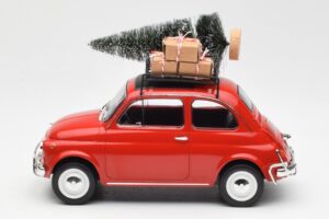 Fiat 500 L Czerwony Christmas Norev 1:18 187779 Metal — zdjęcie 3 z 6