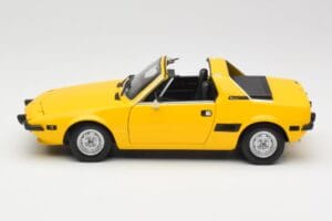 Fiat X1/9 Żółty Minichamps 1:18 100121664 Metal — zdjęcie 4 z 8