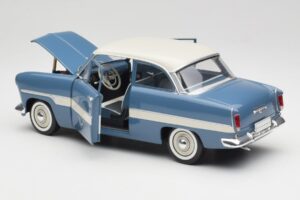 Ford Taunus 12M P2 Niebieski Pasy Revell 1:18 08880-M1 Metal — zdjęcie 5 z 8
