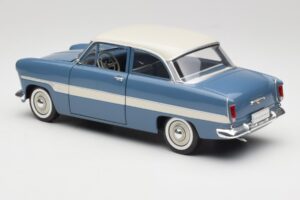 Ford Taunus 12M P2 Niebieski Pasy Revell 1:18 08880-M1 Metal — zdjęcie 7 z 8