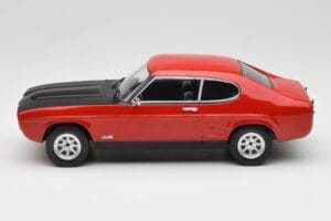 Ford Capri Mk1 RS 2600 Czerwony z Czarną Maską MCG 1:18 MCG18538 Metal — zdjęcie 3 z 6