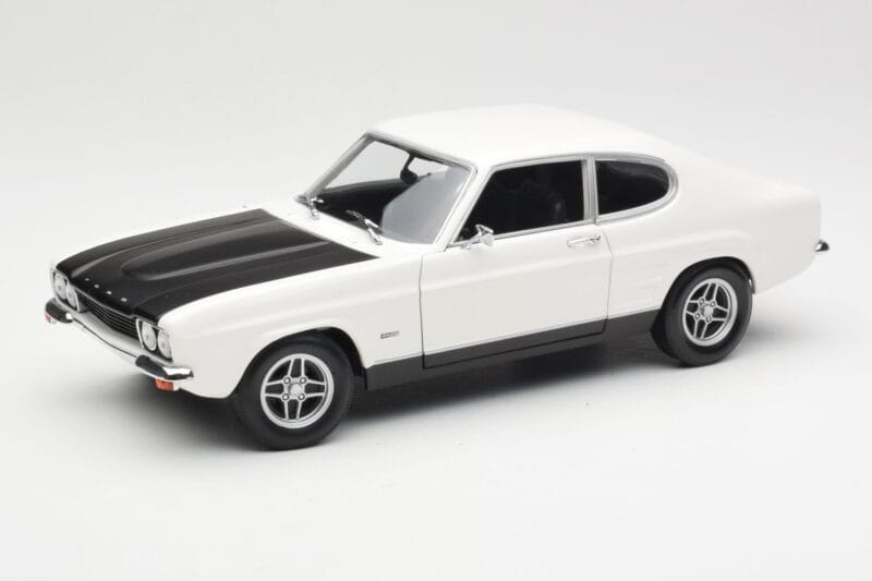 Ford Capri Mk1 RS 2600 Biały Czarny Minichamps 1:18 150089078 Metal