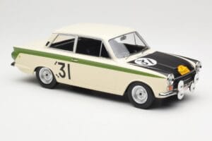 Ford Cortina Lotus #31 J. Ickx / G. Staepelaere Marathon de la Route 1966 MCG 1:18 MCG18436R Metal — zdjęcie 4 z 6