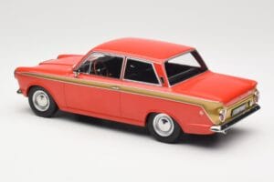 Ford Cortina Lotus Red & Gold Stripe MCG 1:18 MCG18532 Metal — zdjęcie 5 z 6