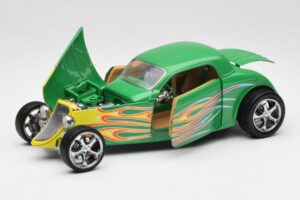 Ford Coupe Zielony z Ogniem Road Signature 1:18 30109 Metal — zdjęcie 2 z 8