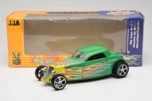 Ford Coupe Zielony z Ogniem Road Signature 1:18 30109 Metal — zdjęcie 8 z 8