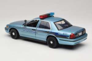 Ford Crown Victoria Police Cruiser Twilight Blue Greenlight 1:18 01643 Metal — zdjęcie 7 z 8